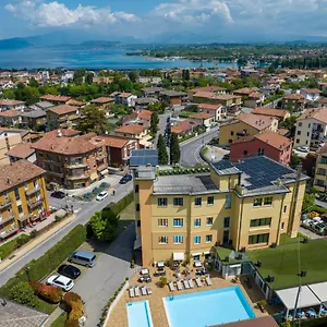 https://green-park-peschiera-del-garda.hotelinveneto.com