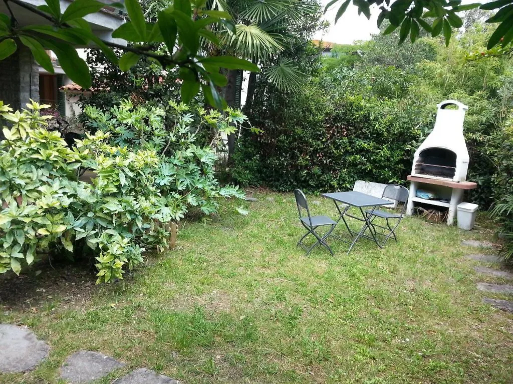 A Due Passi Dal Centro Rooms For Rent Pisa Bed & Breakfast